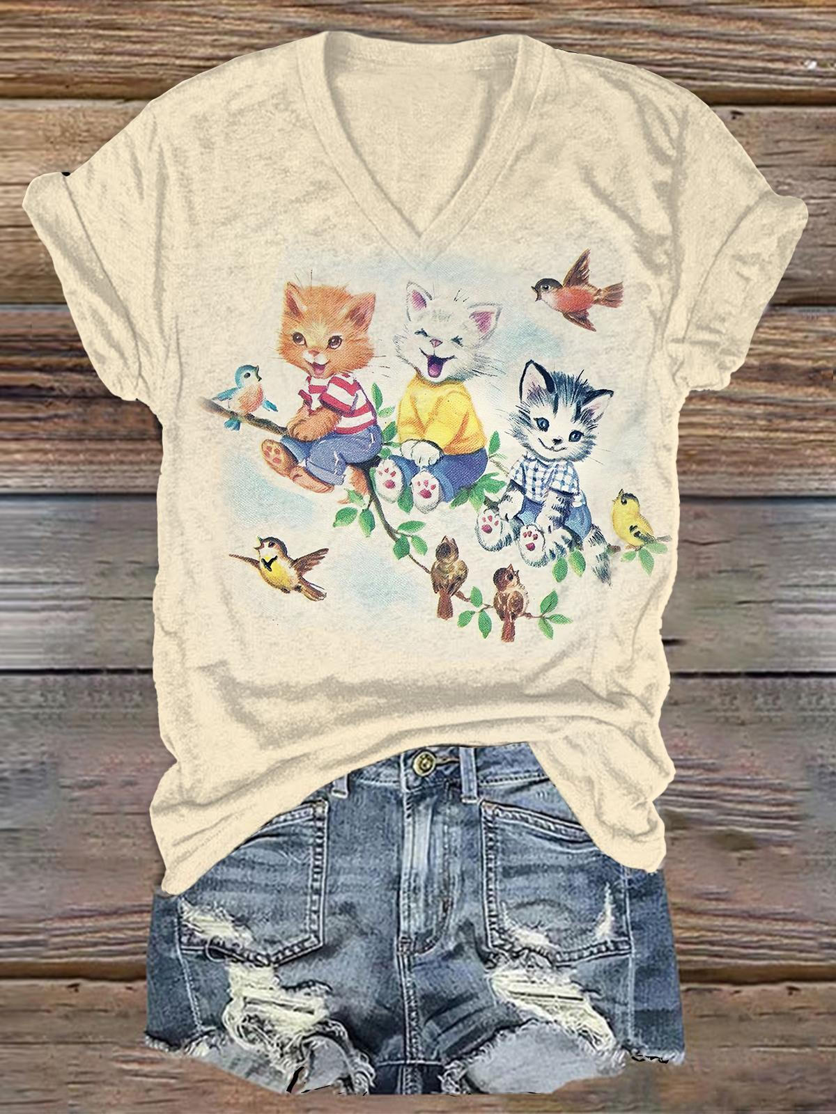 Women's Cat Vintage Print Short Sleeve V Neck T-Shirt